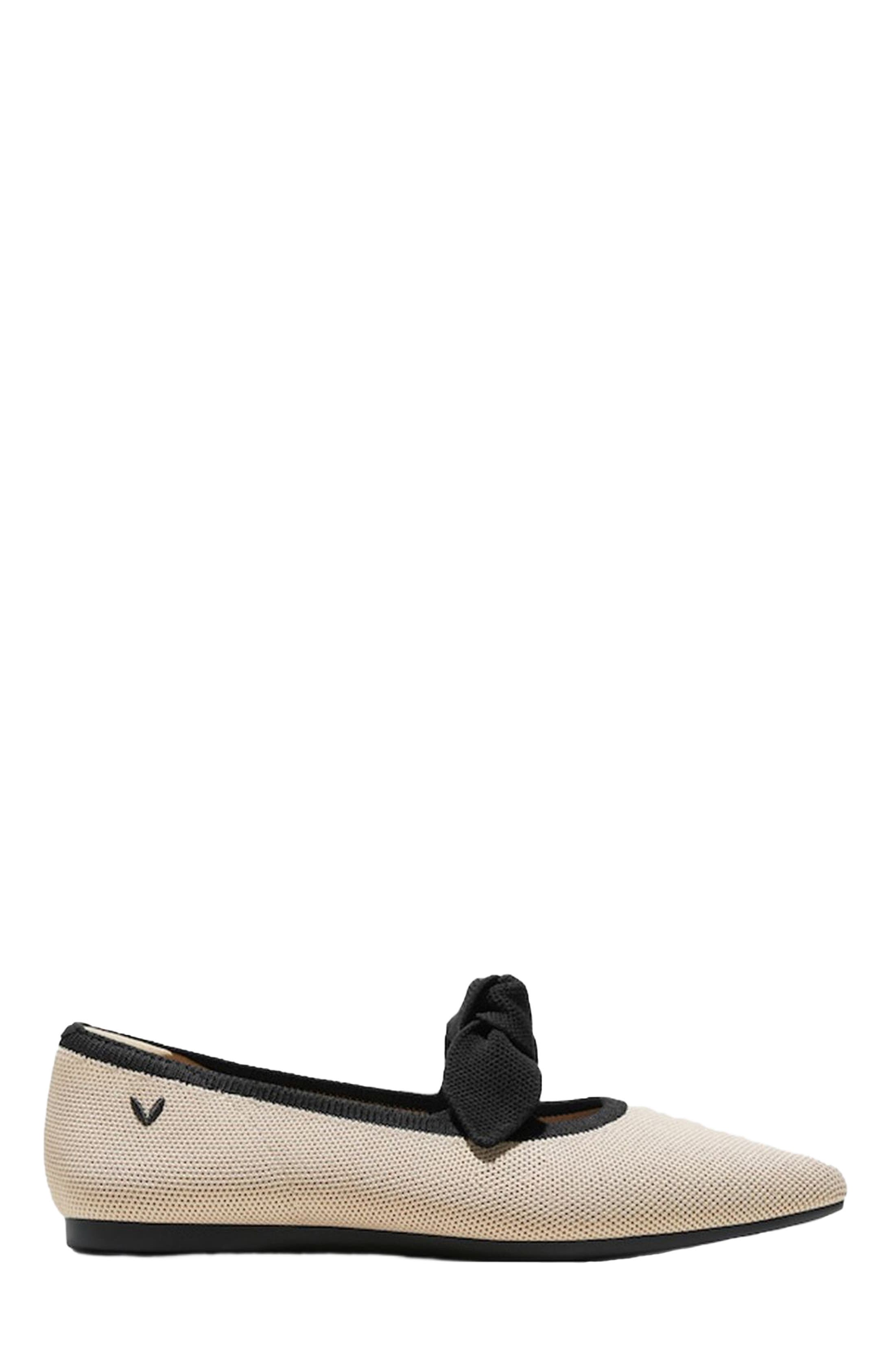 Pointed-Toe Bow Flats - image 4