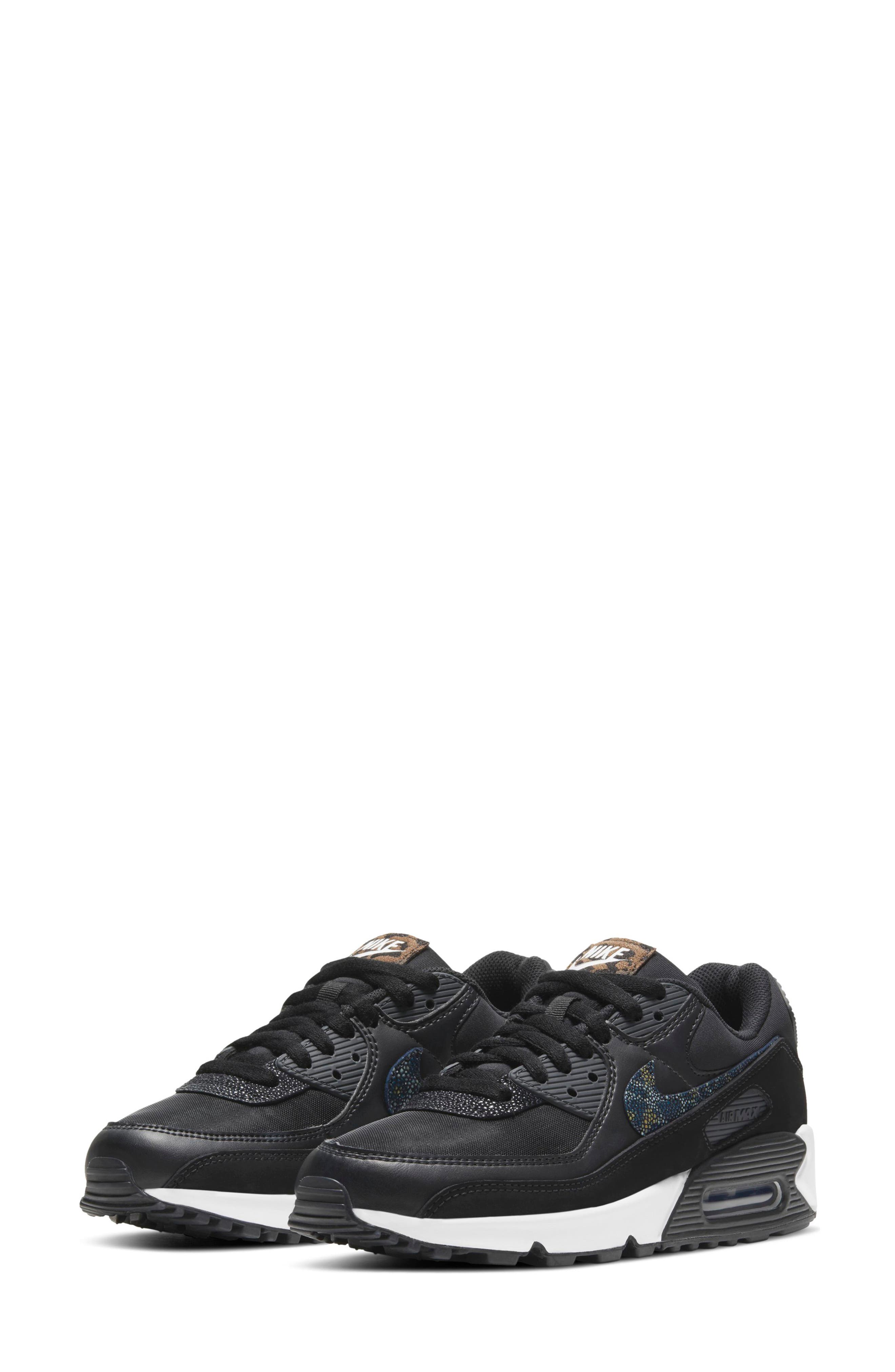 Nike Air Max 90 SE Sneaker, Main, color, 