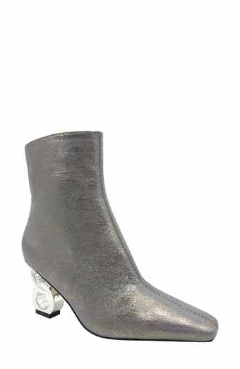 Roxy Pebbled Ankle Boot