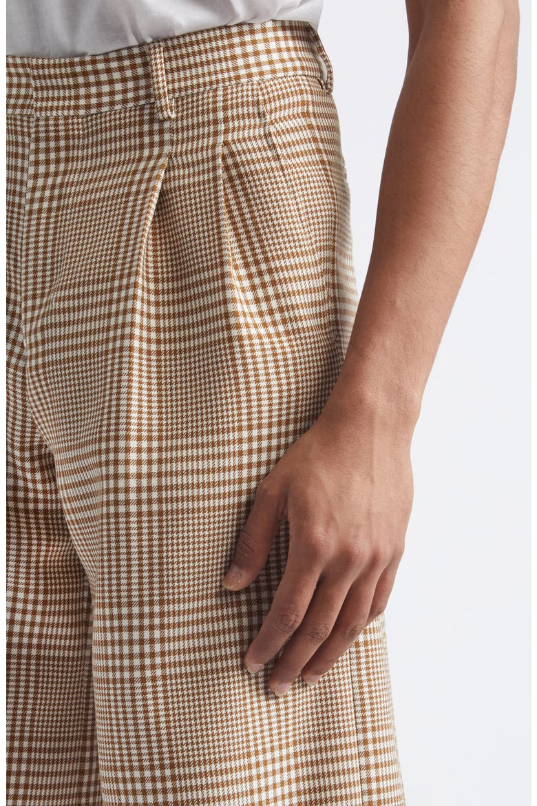 Pleated Glen Plaid Virgin Wool Twill Shorts, Alternate, color, CARAMEL/ BLANC CREME