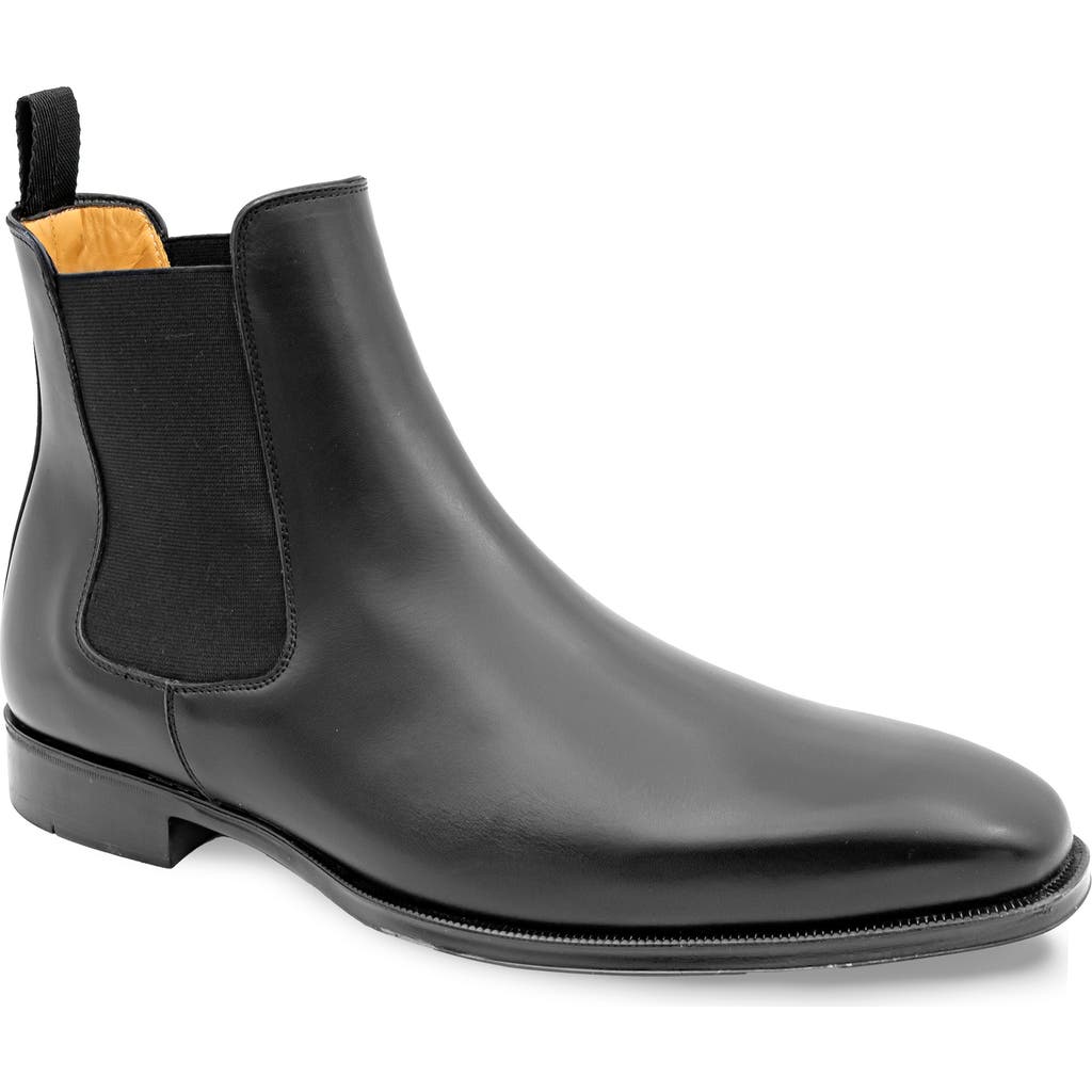Mezlan Cervantes Plain Toe Chelsea Boot in Black  product