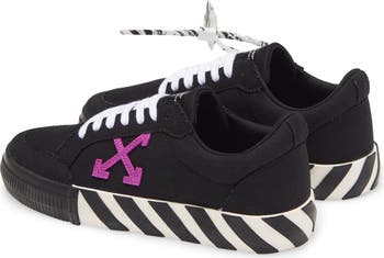Low Vulcanized Sneaker