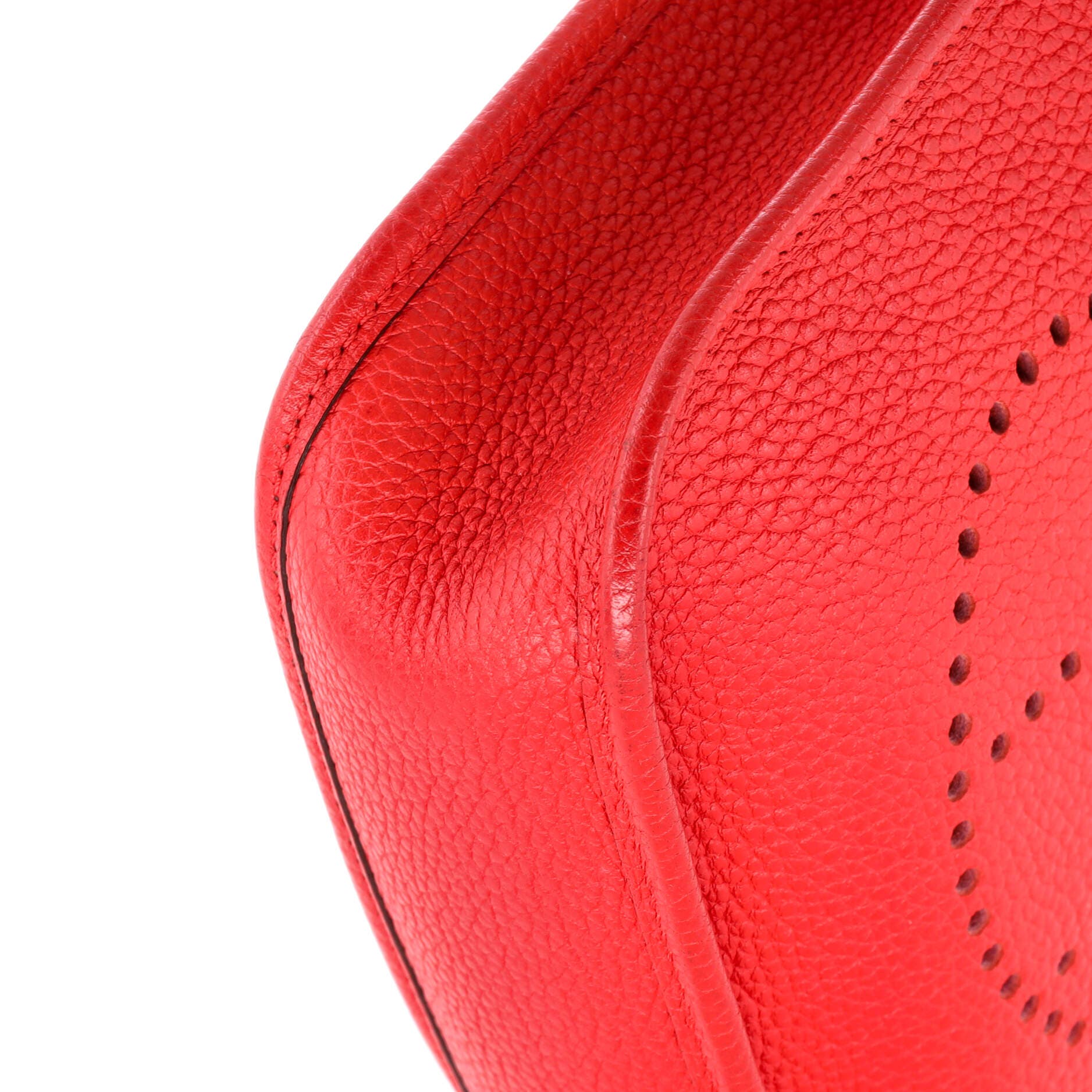Pre-Owned Hermes Evelyne Bag Gen III Clemence TPM, Alternate, color, Rouge De Coeur