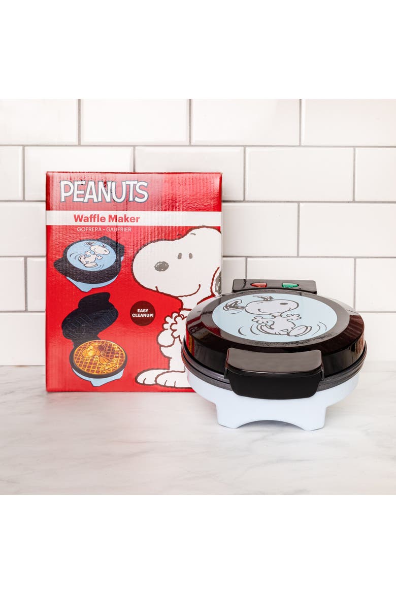 Peanuts Snoopy Waffle Maker, Alternate, color, None