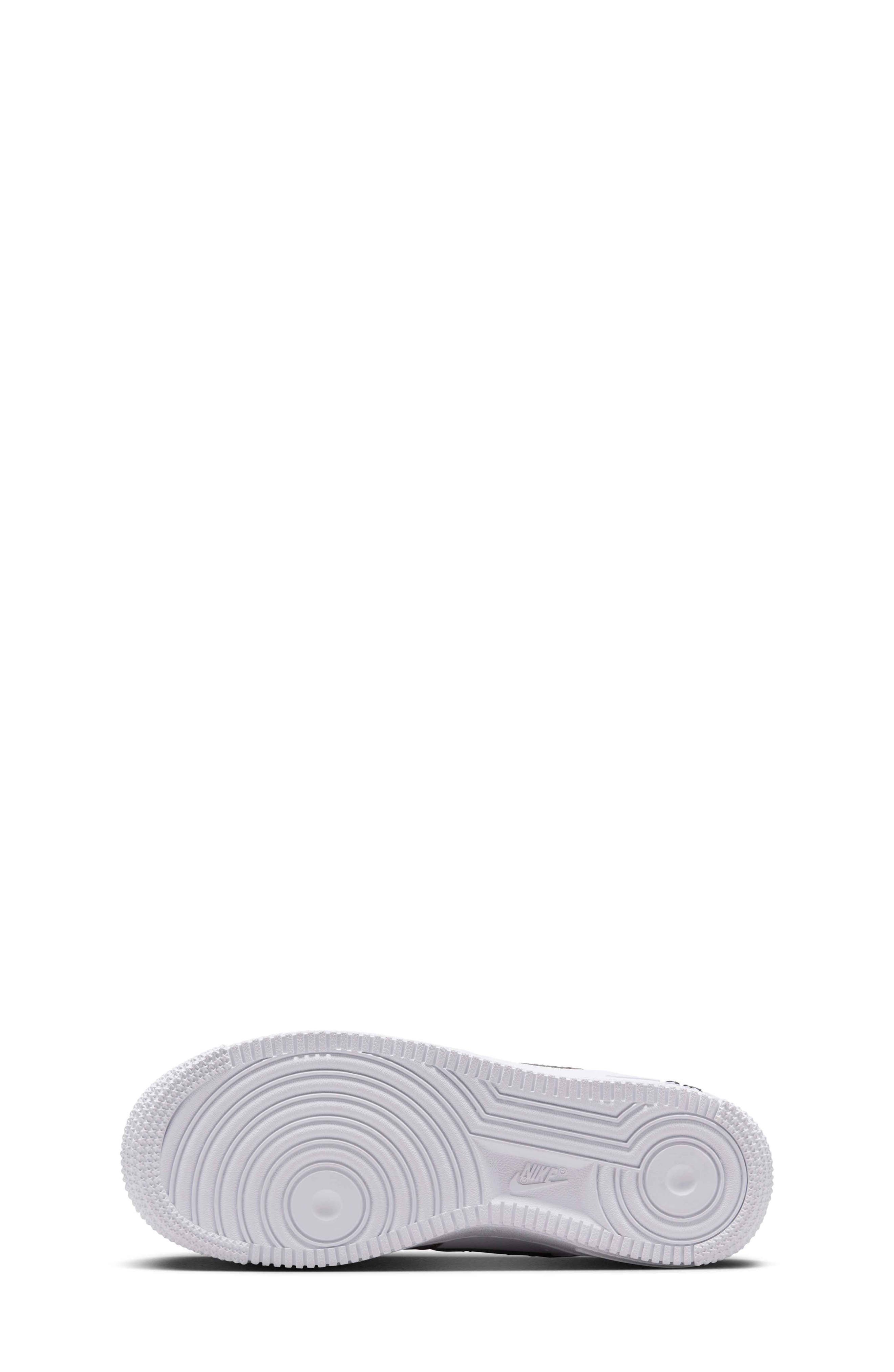 Nike Air Force 1 Basketball Sneaker, Alternate, color, 