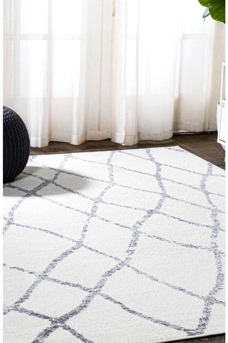 Illi Moroccan Diamond Trellis Area Rug, Alternate, color, Ivory/Gray