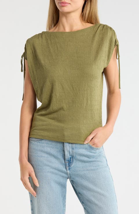 Ruched Shoulder Textured Knit Top