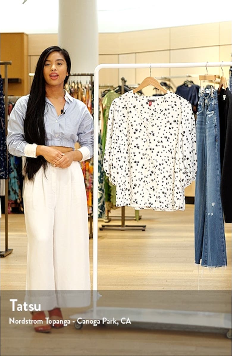 Floral Print Balloon Sleeve Top, sales video thumbnail