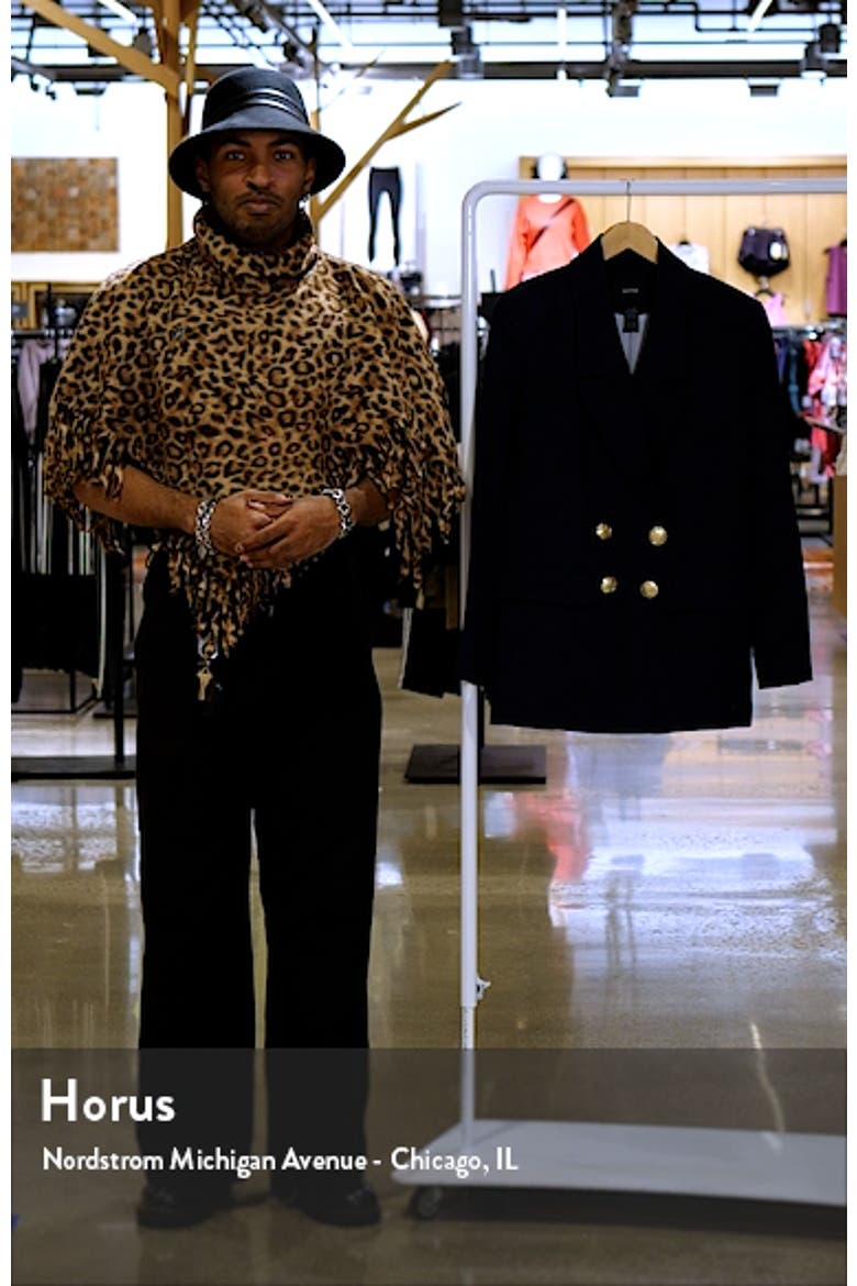 Oversize Blazer video