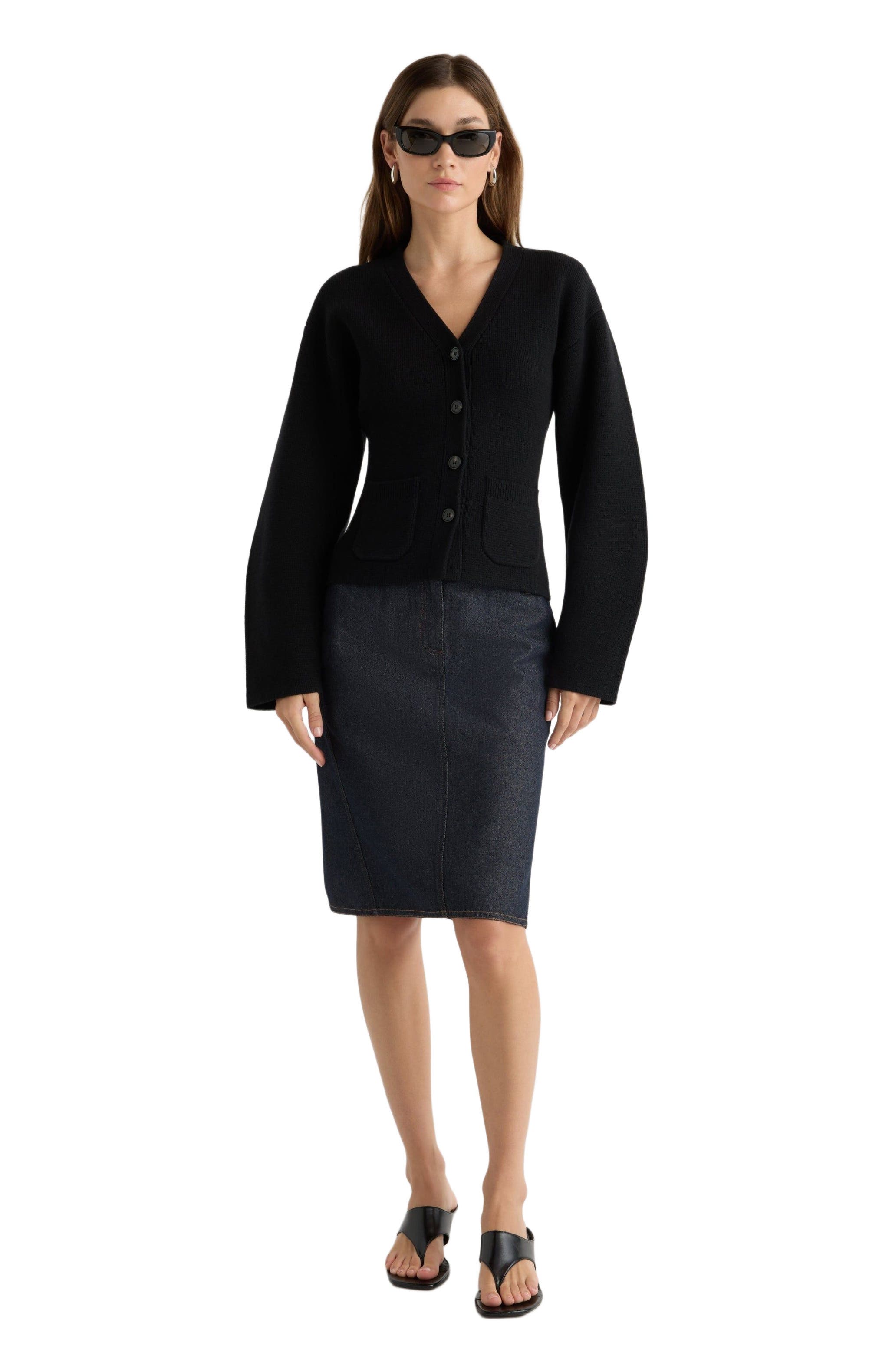 Modern Citizen Elinor Organic Cotton Wool V-Neck Cardigan in Black 