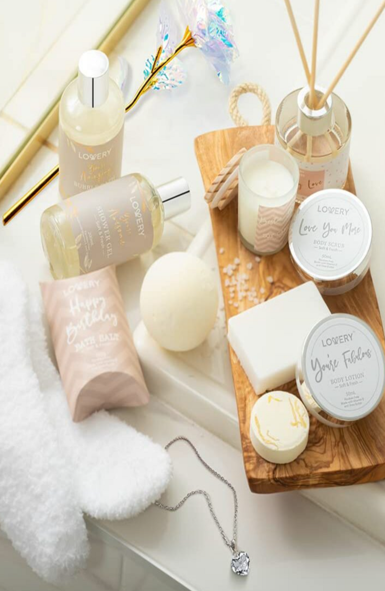 Lovery Luxury Birthday Spa Gift Box, Alternate, color, Pink