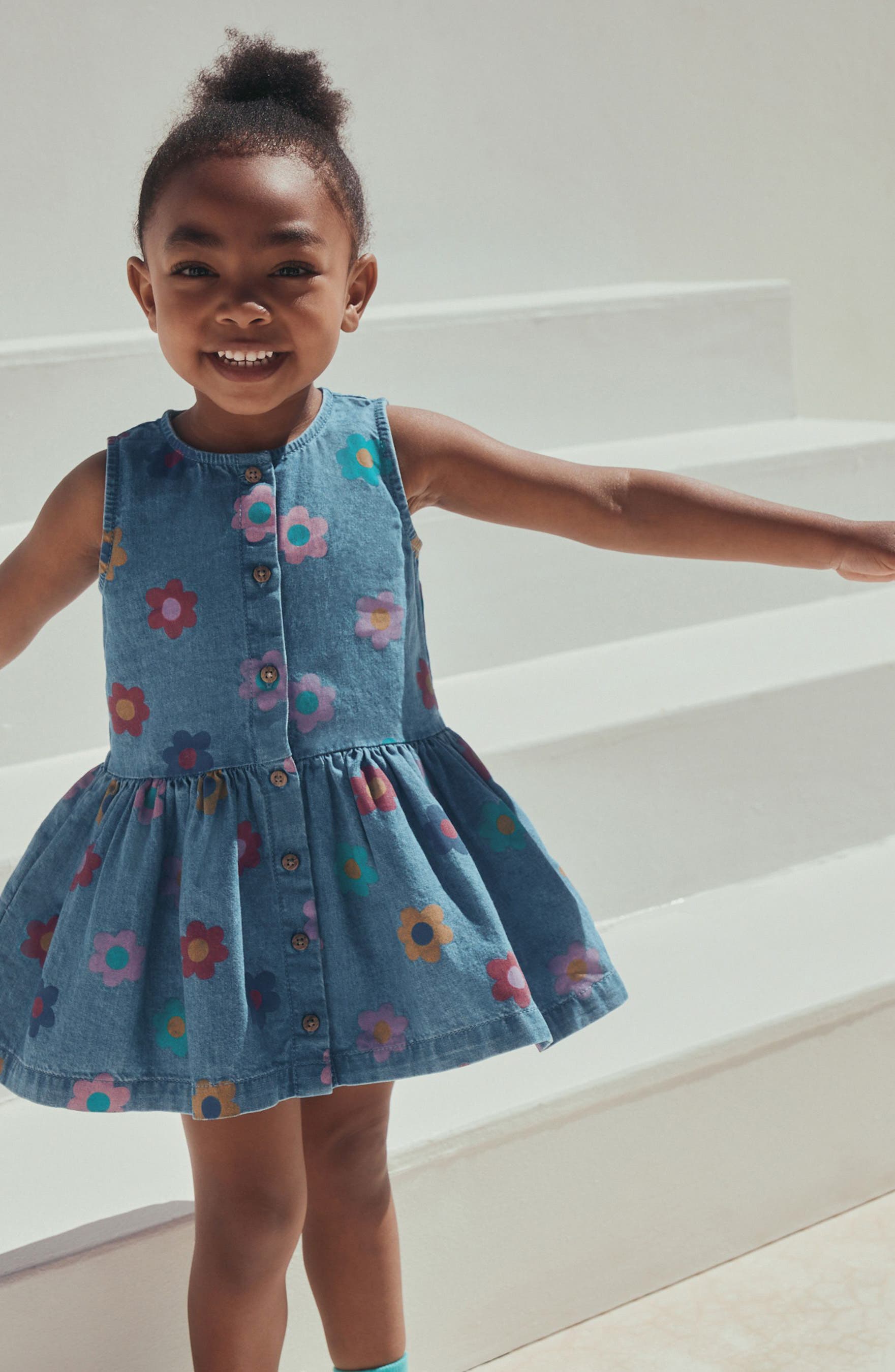 NEXT Kids' Floral Print Sleeveless Denim Dress — фото 2