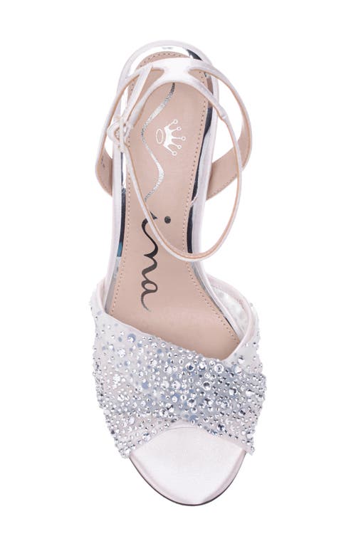 Nina Vida Ankle Strap Sandal In Ivory