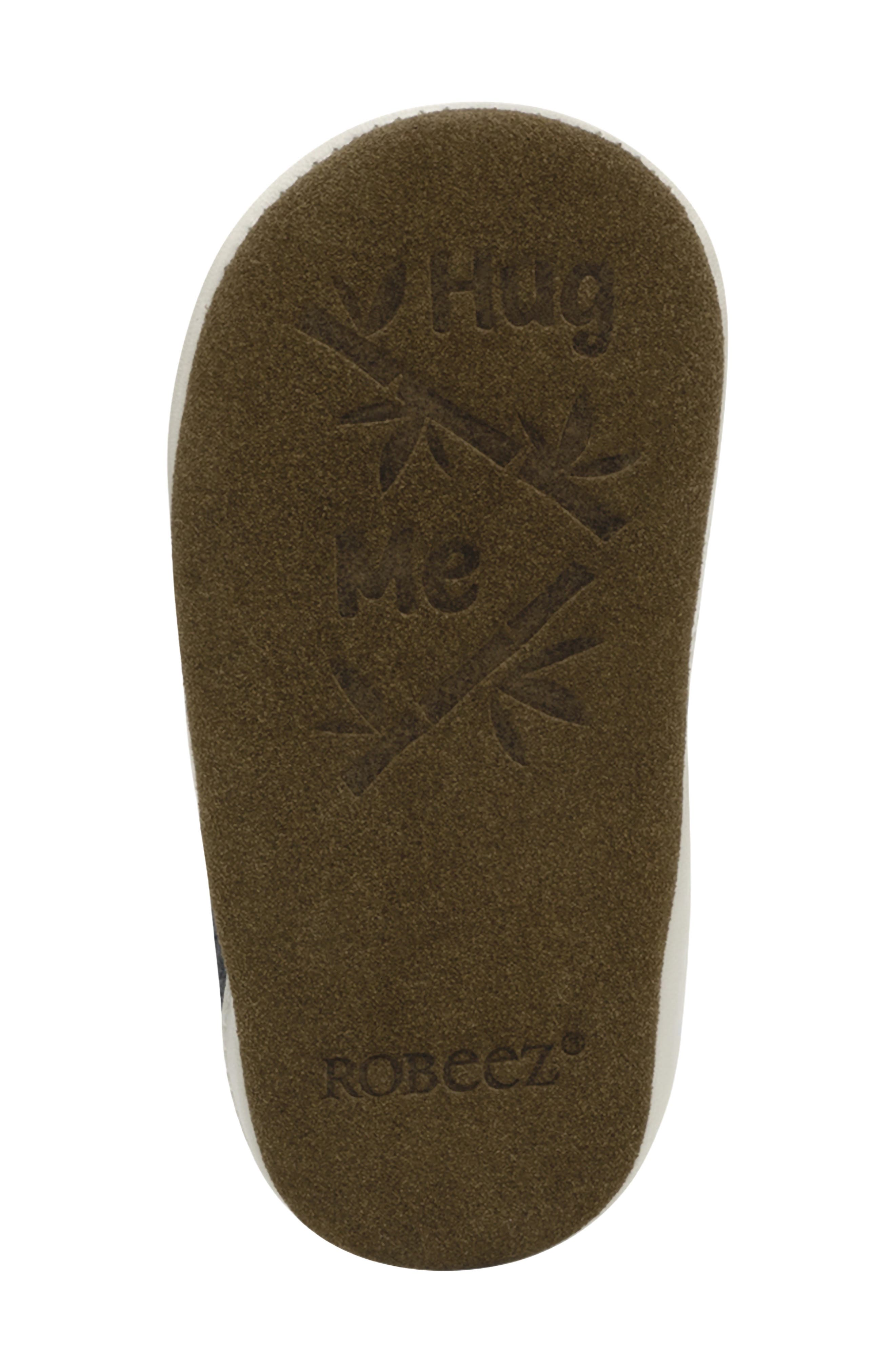 Robeez<sup>®</sup> Sweet Panda Wool Crib Shoe, Alternate, color, Charcoal