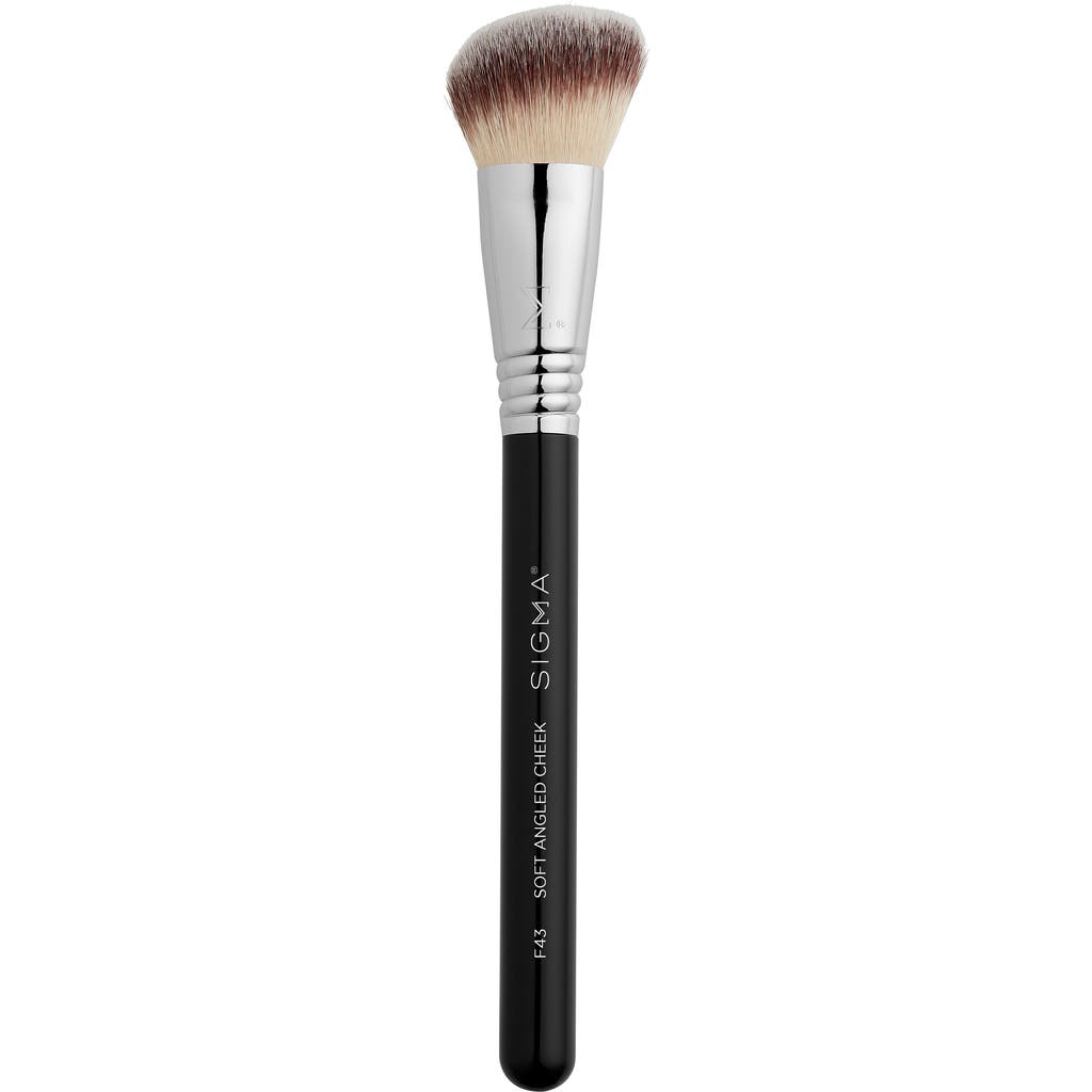 Sigma Beauty F43 Soft Angled Brush
