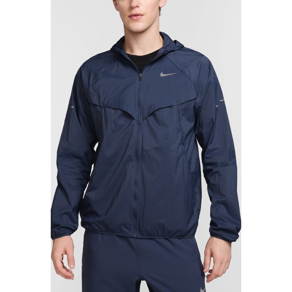 NIKE NIKE STRIDE DRI-FIT UV HOODED RUNNING JACKET