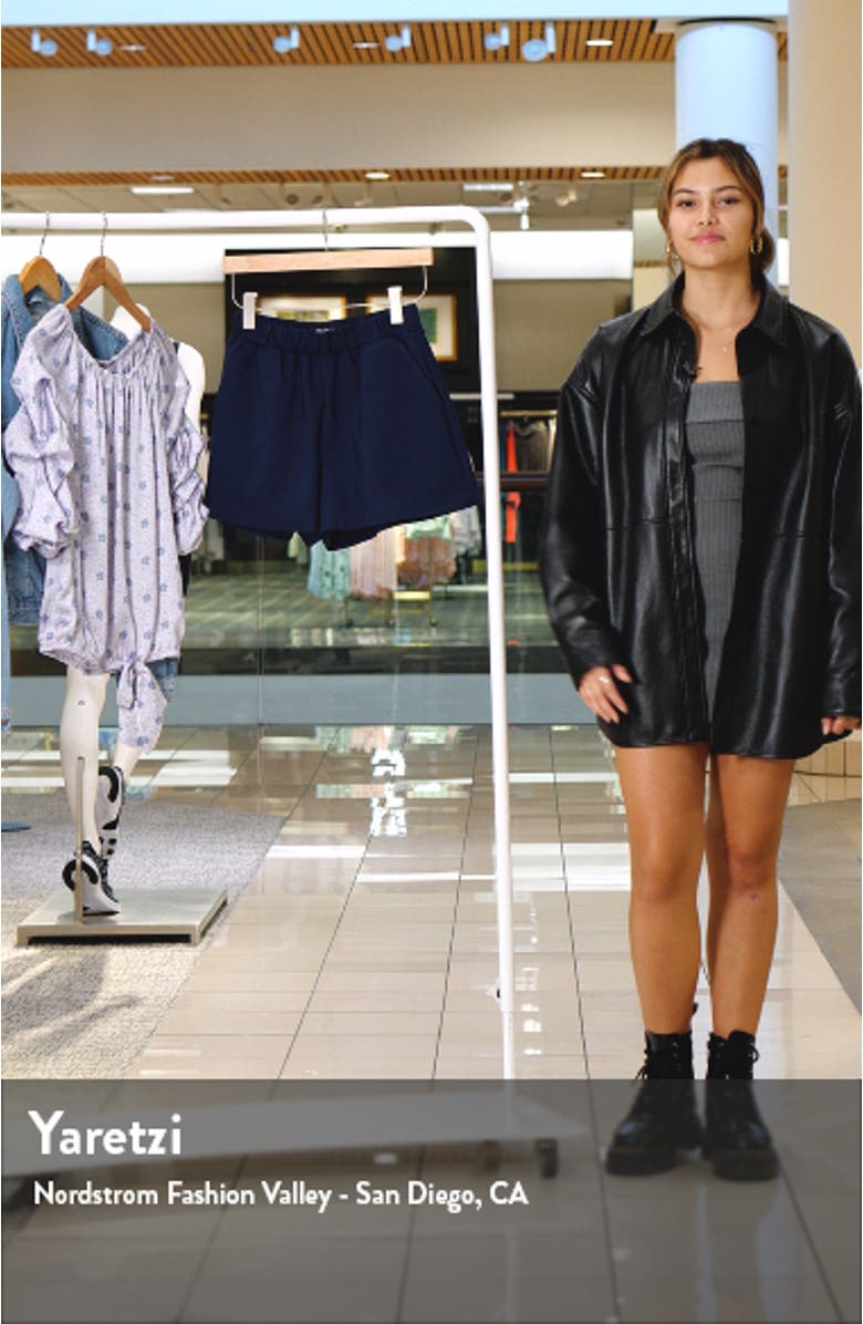 Weekend Relaxed Poplin Shorts, sales video thumbnail