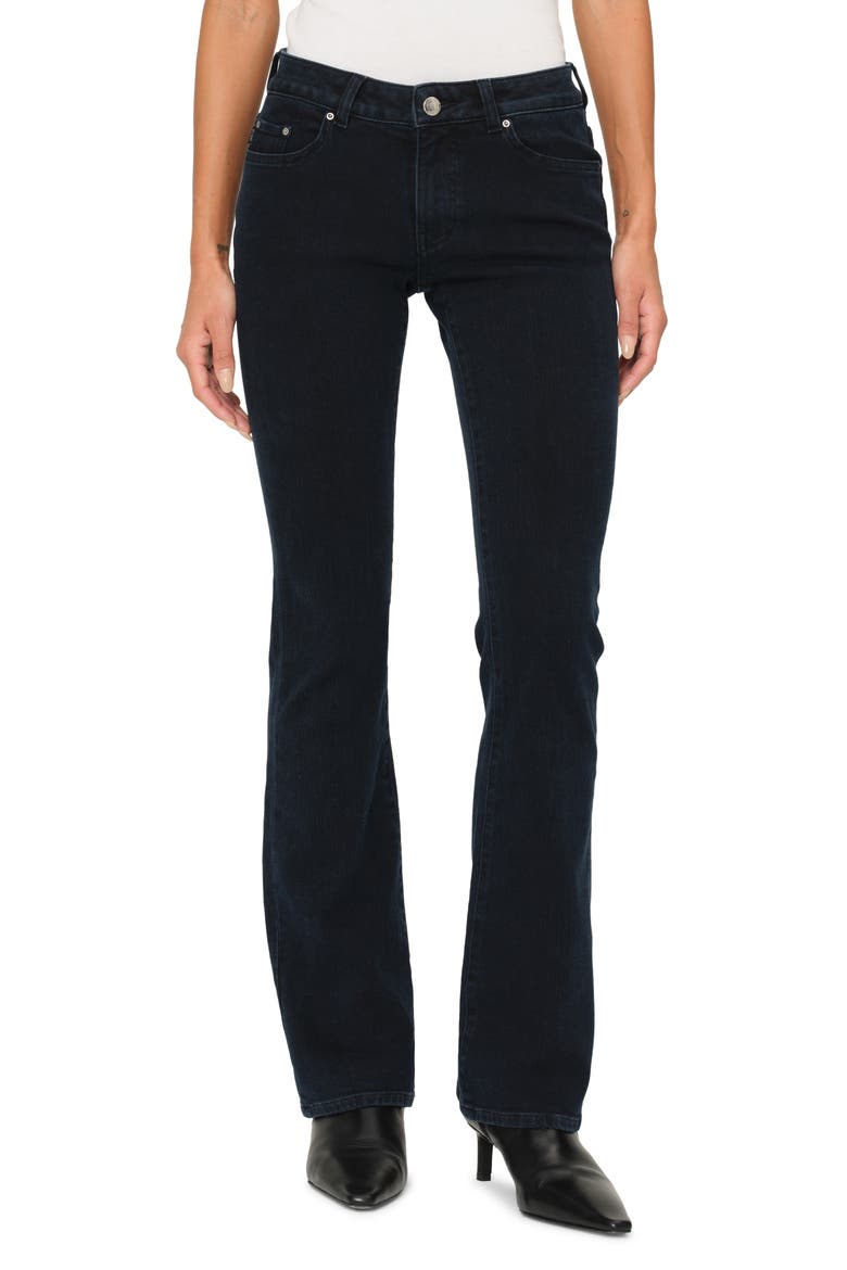Cindy Instasculpt Low Rise Slim Bootcut Jeans, Main, color, FLATIRON PERFORMACE