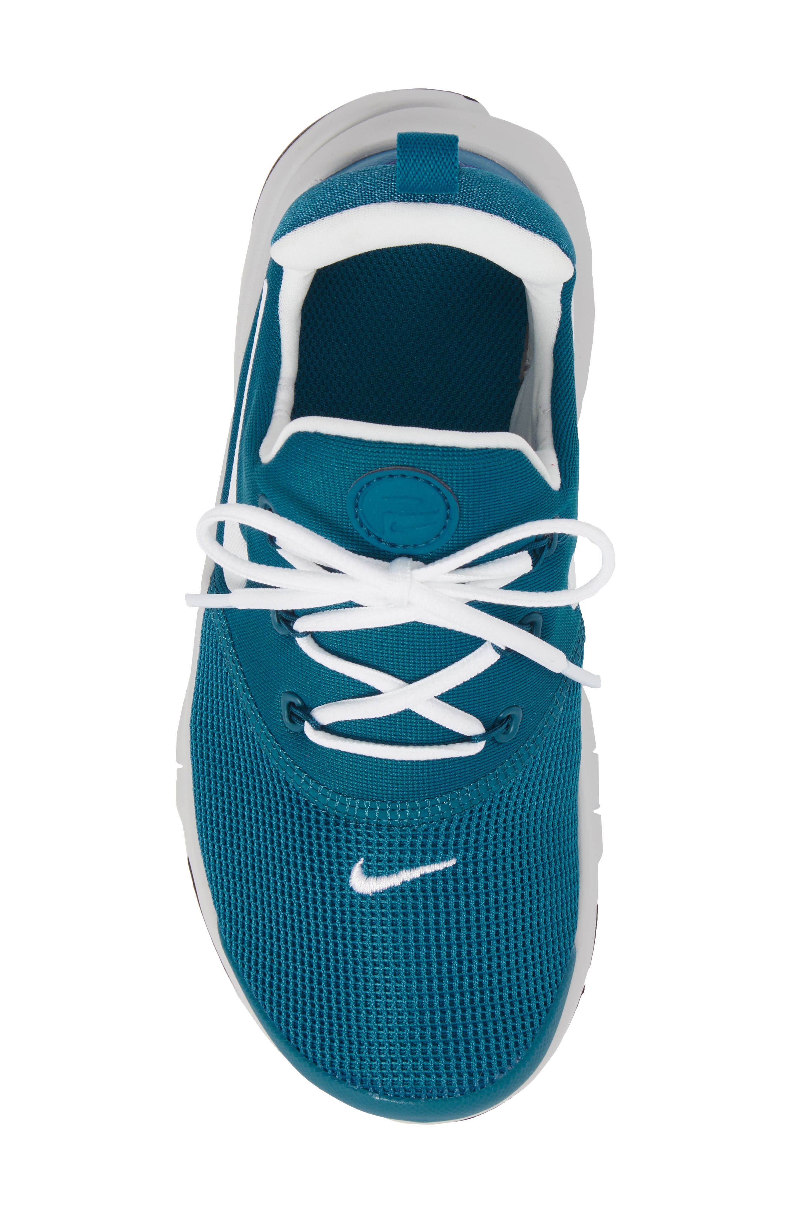 Nike Presto Fly Sneaker, Alternate, color, 