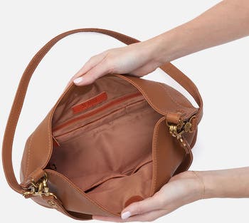 Pier Leather Tote