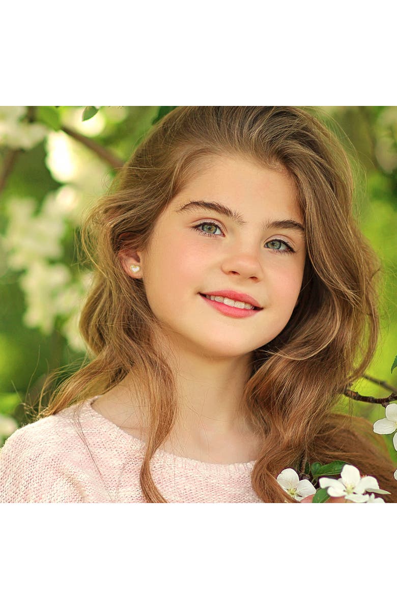 In Season Jewelry 14k Mother of Pearl Heart Earrings, Alternate, color, White