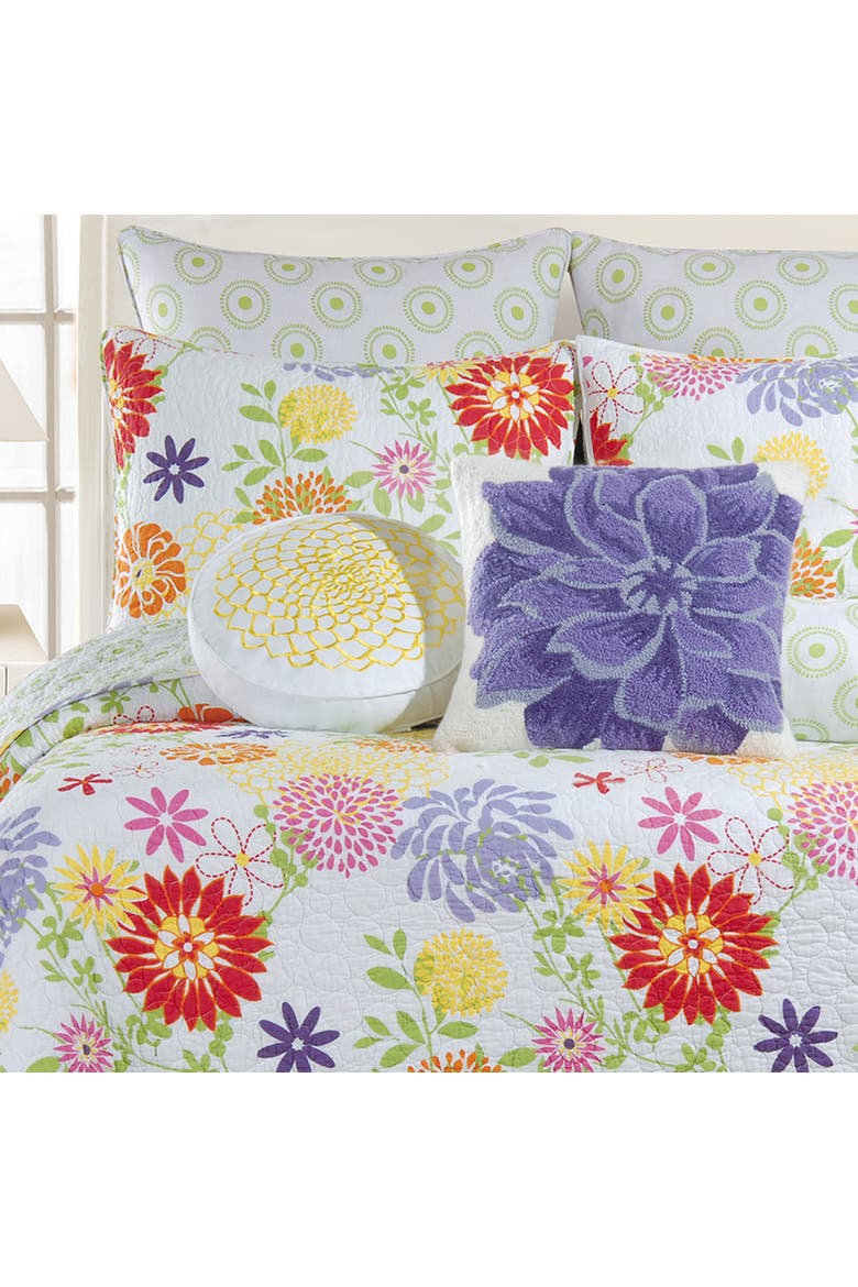Lilly Vibrant Garden Flowers Cotton Quilt, Alternate, color, White