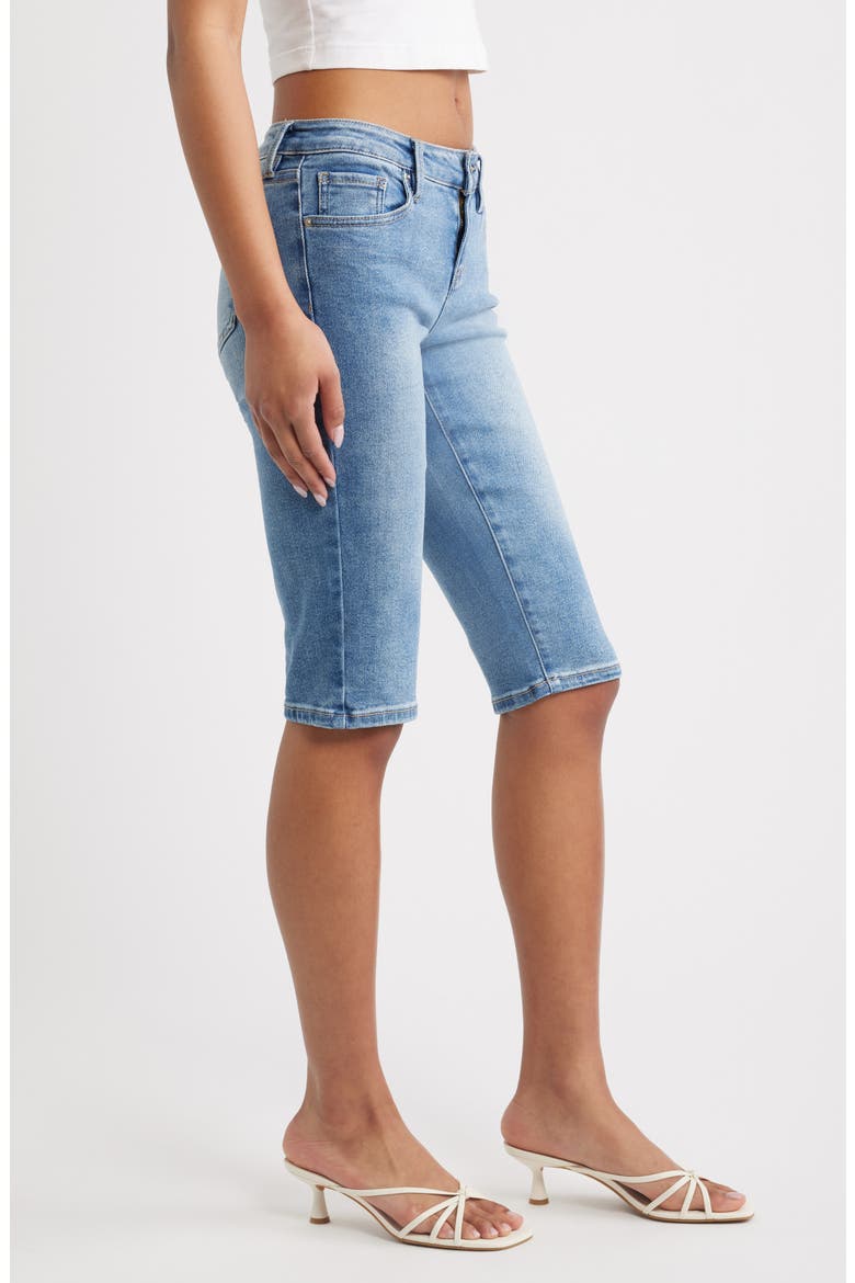 Essential Low Rise Denim Capri Jeans, Alternate, color, MEDIUM BLUE