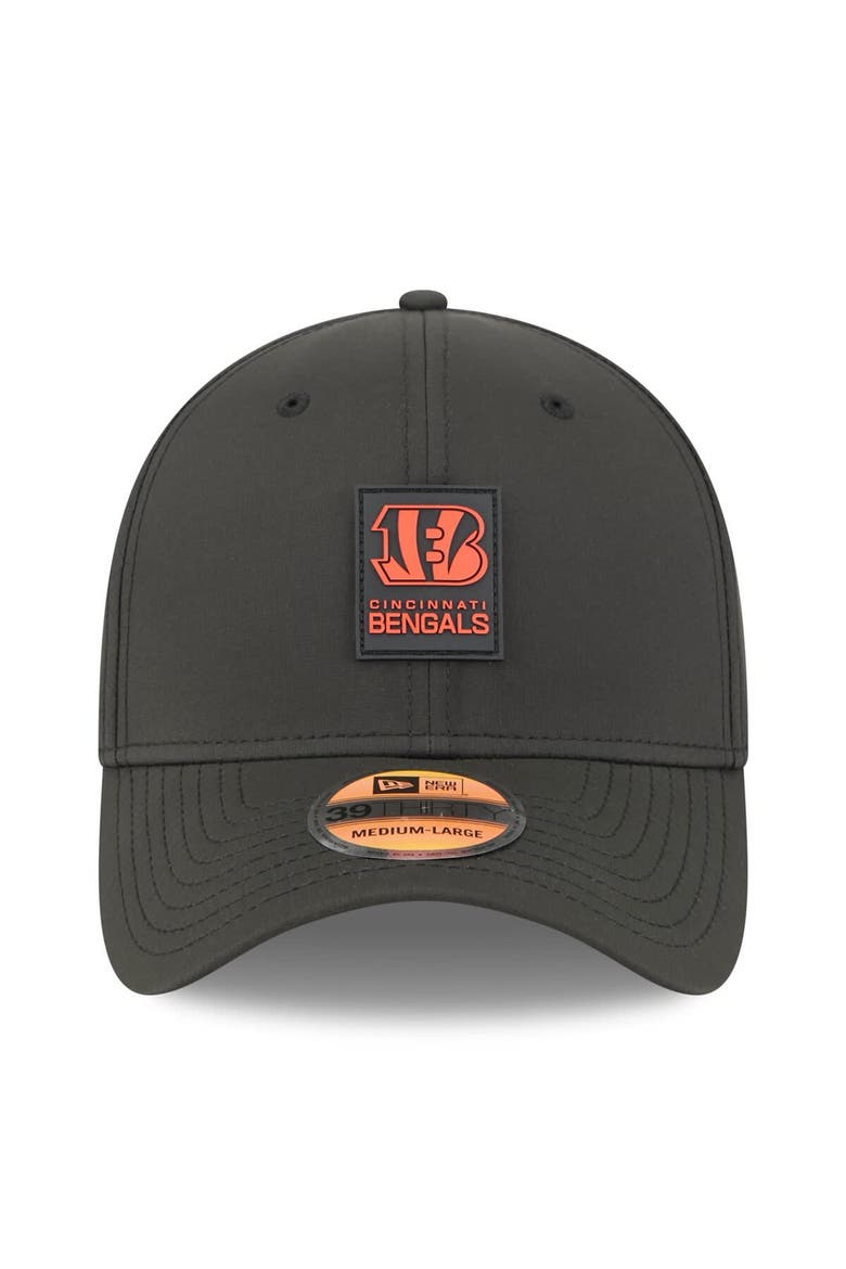 Men's New Era Black Cincinnati Bengals 2025 Sideline 39THIRTY Flex Hat, Alternate, color, Black