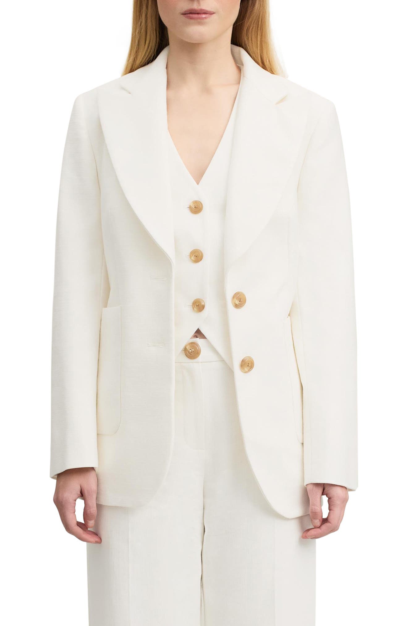 Avery Blazer