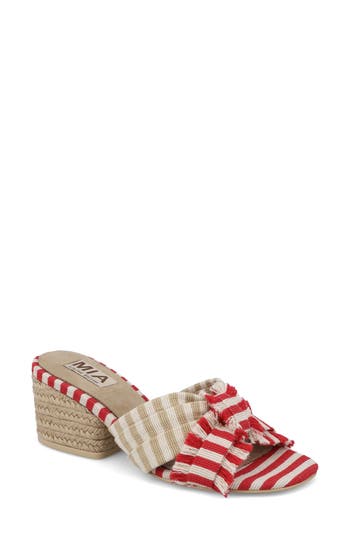 Mia Limited Edition Isandra Block Heel Sandal In Black