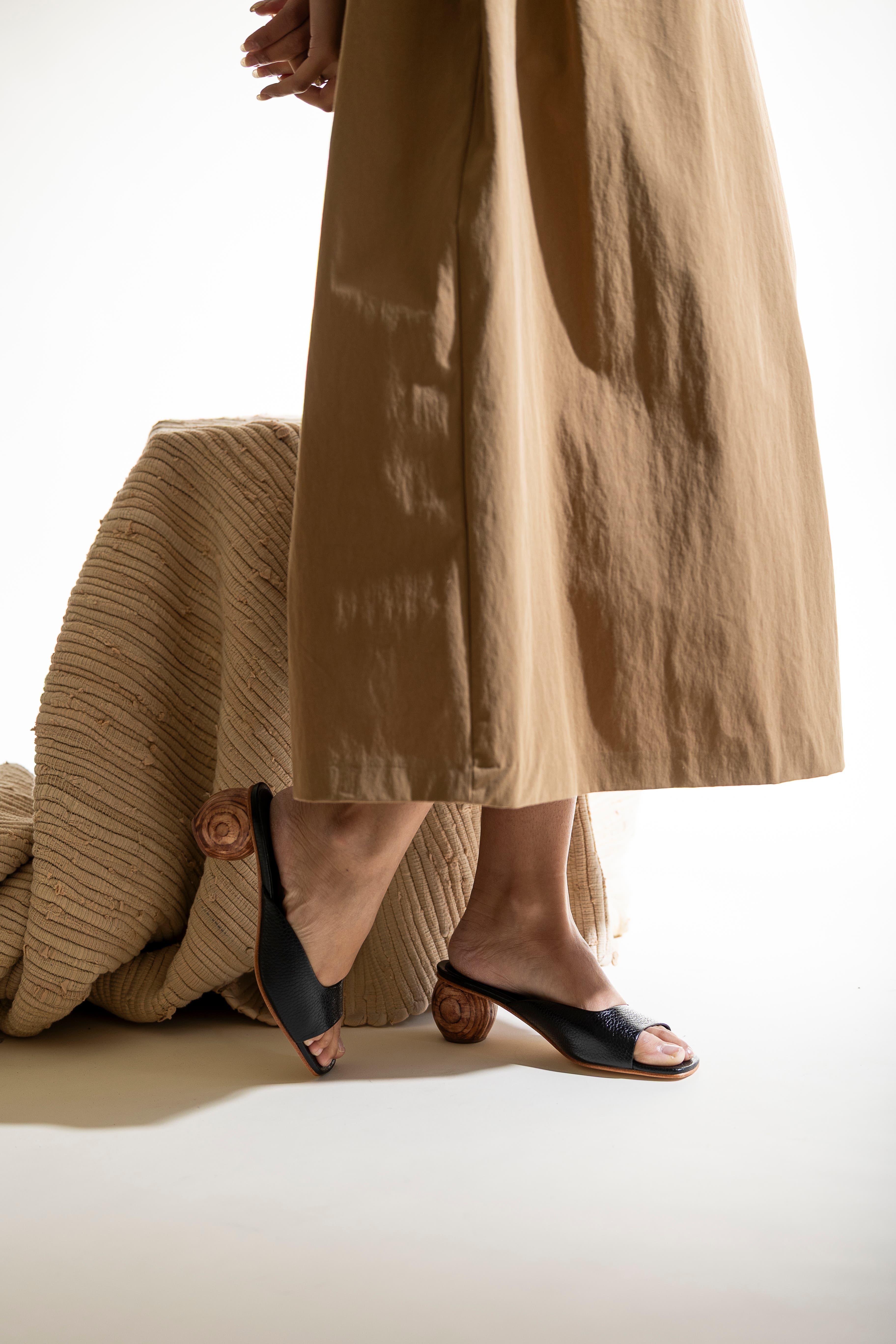 Noa Slide Sandal, Alternate, color, Pebbled Coal Patent