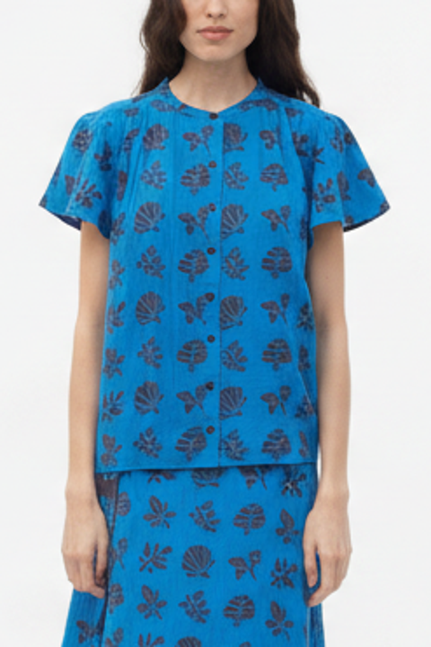 Kenna Flutter Sleeve Blouse