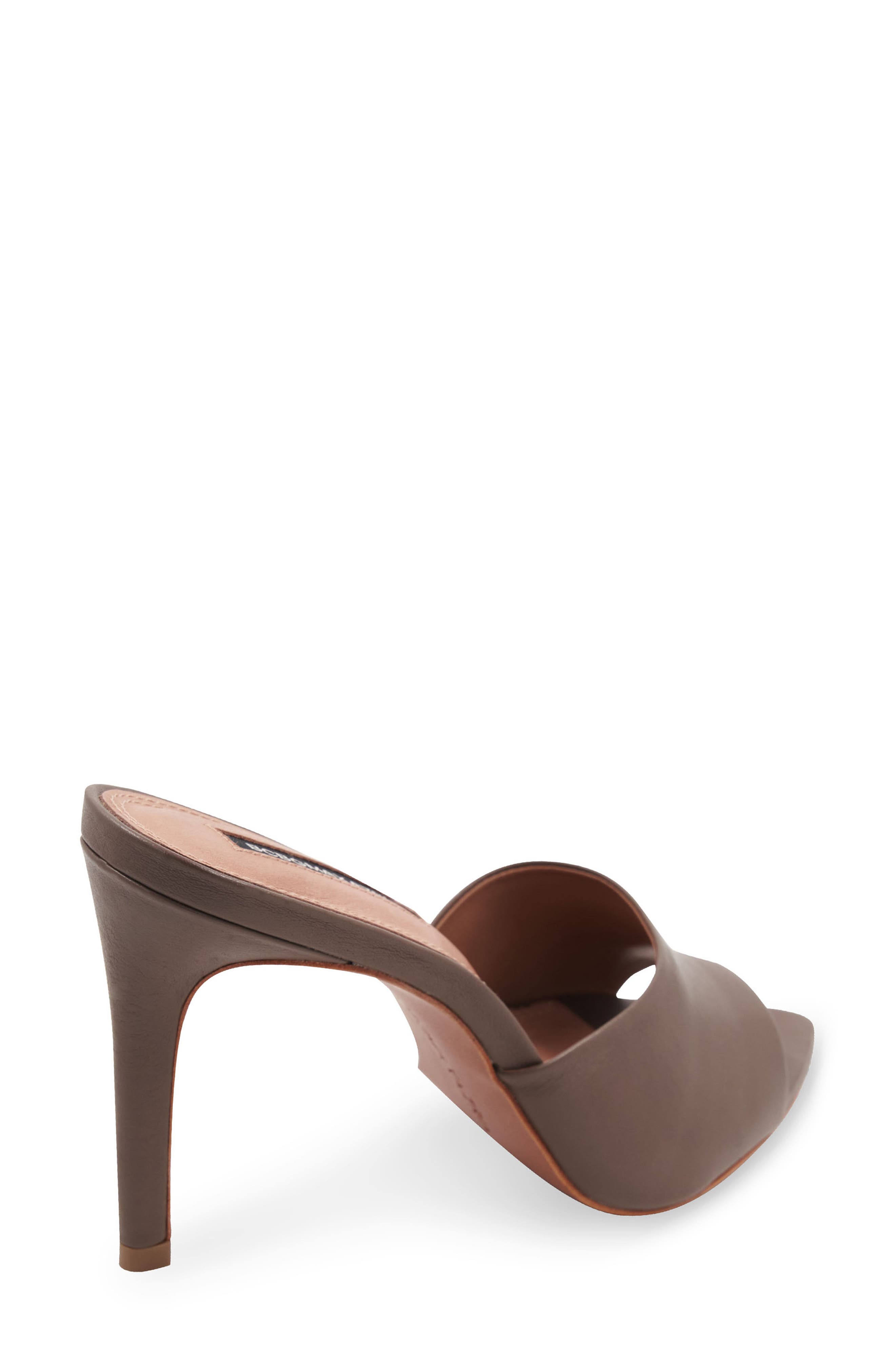 BCBGMAXAZRIA Dana Pointed Toe Sandal, Alternate, color, 