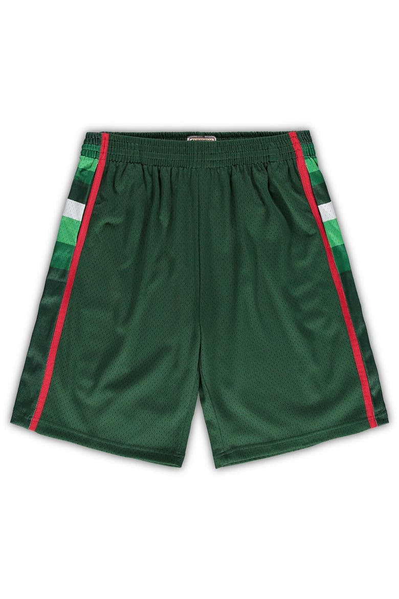 Men's Mitchell & Ness Hunter Green Milwaukee Bucks Big & Tall Hardwood Classics Team Swingman Shorts, Main, color, Hunter Green