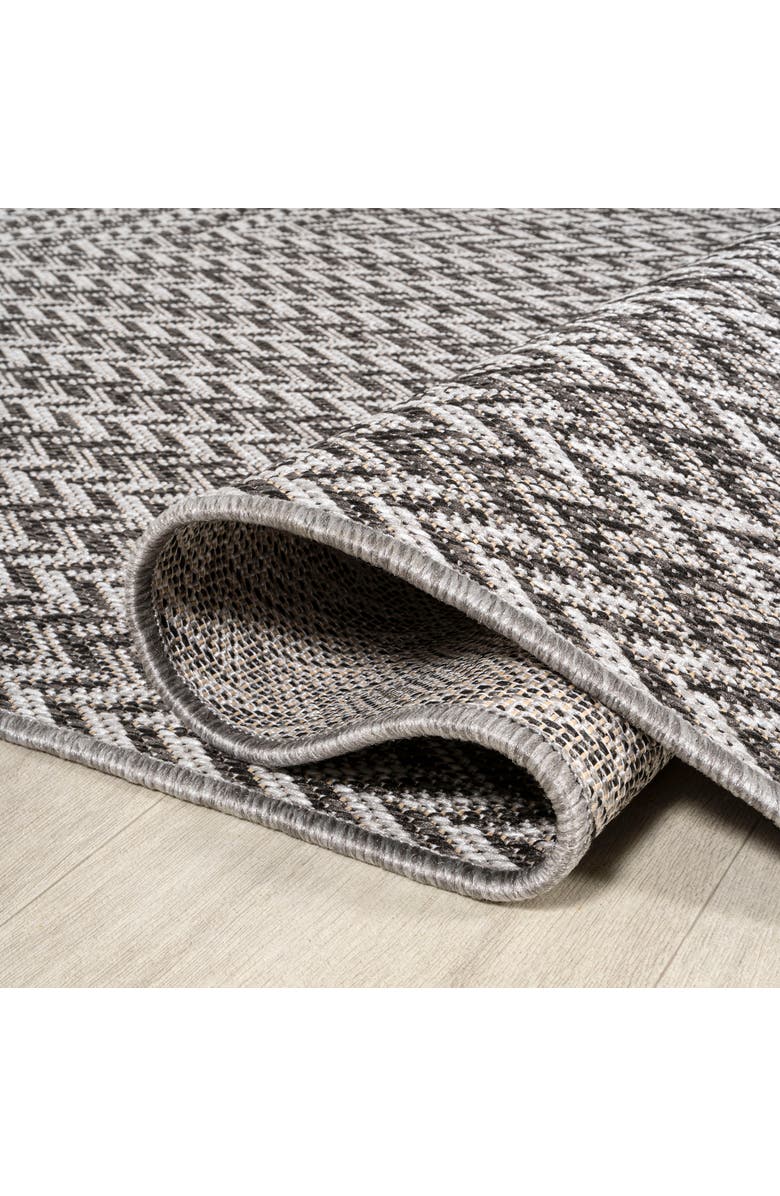 JONATHAN Y Chevron Modern Concentric Squares Indoor/Outdoor Area Rug, Alternate, color, Black/Light Gray