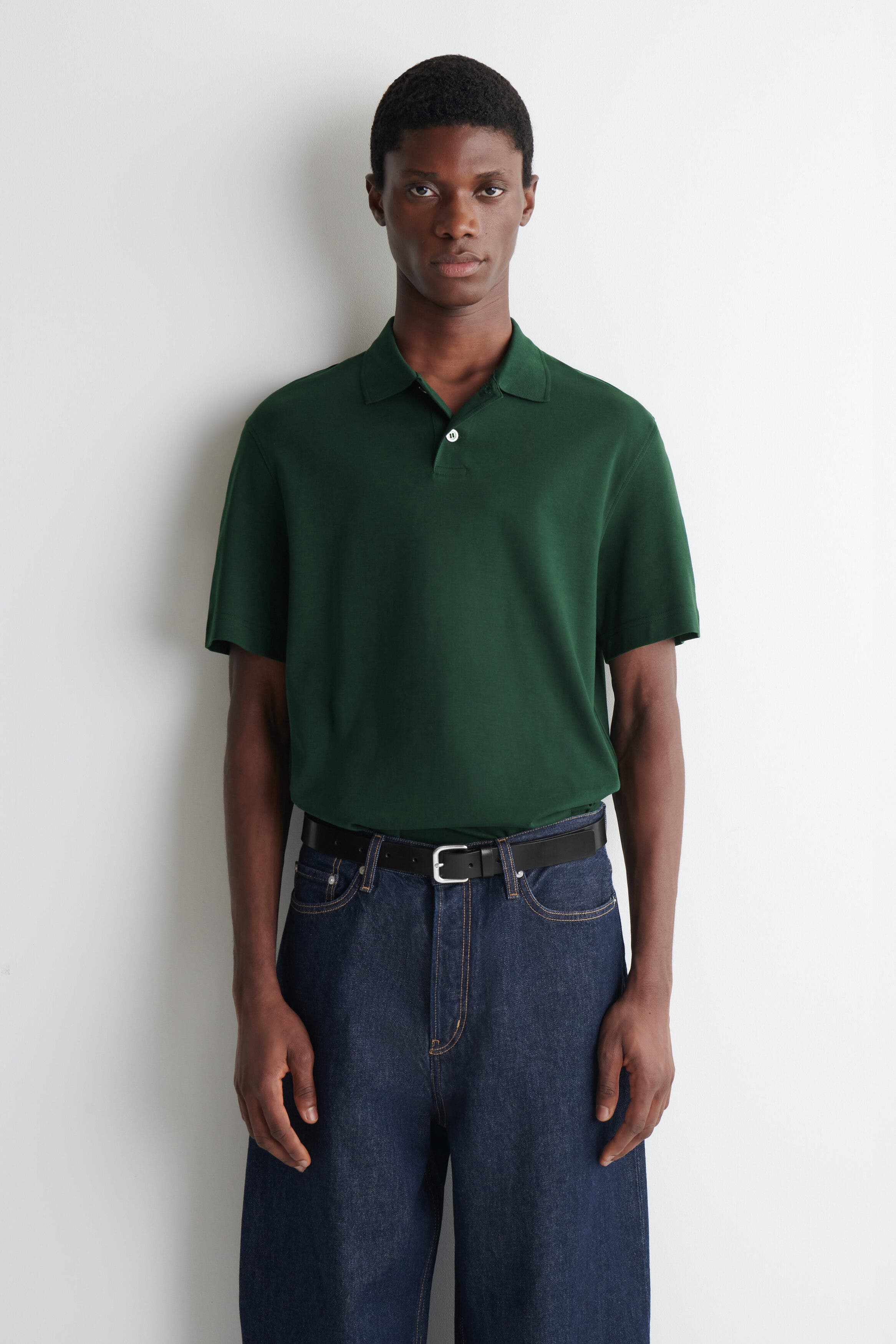 DARK GREEN