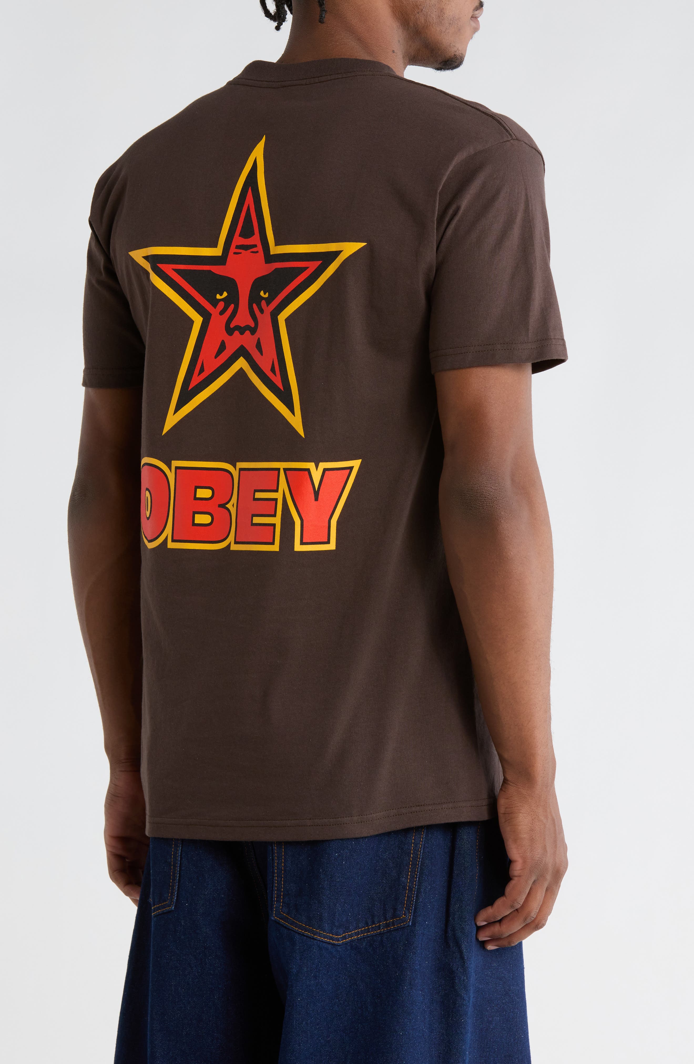 Star Graphic T-Shirt - image 4