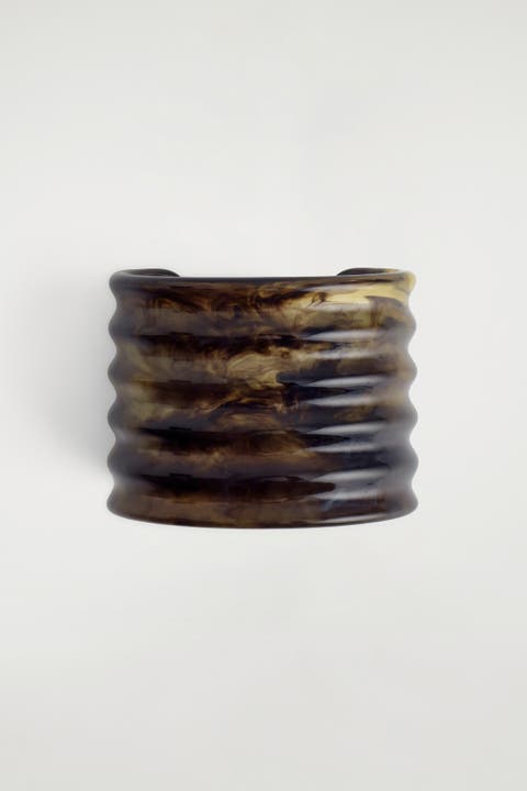 Rippled Cuff