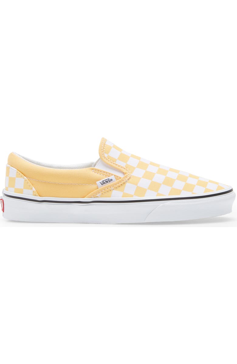 Vans U Classic Slip-On Sneaker, Alternate, color,