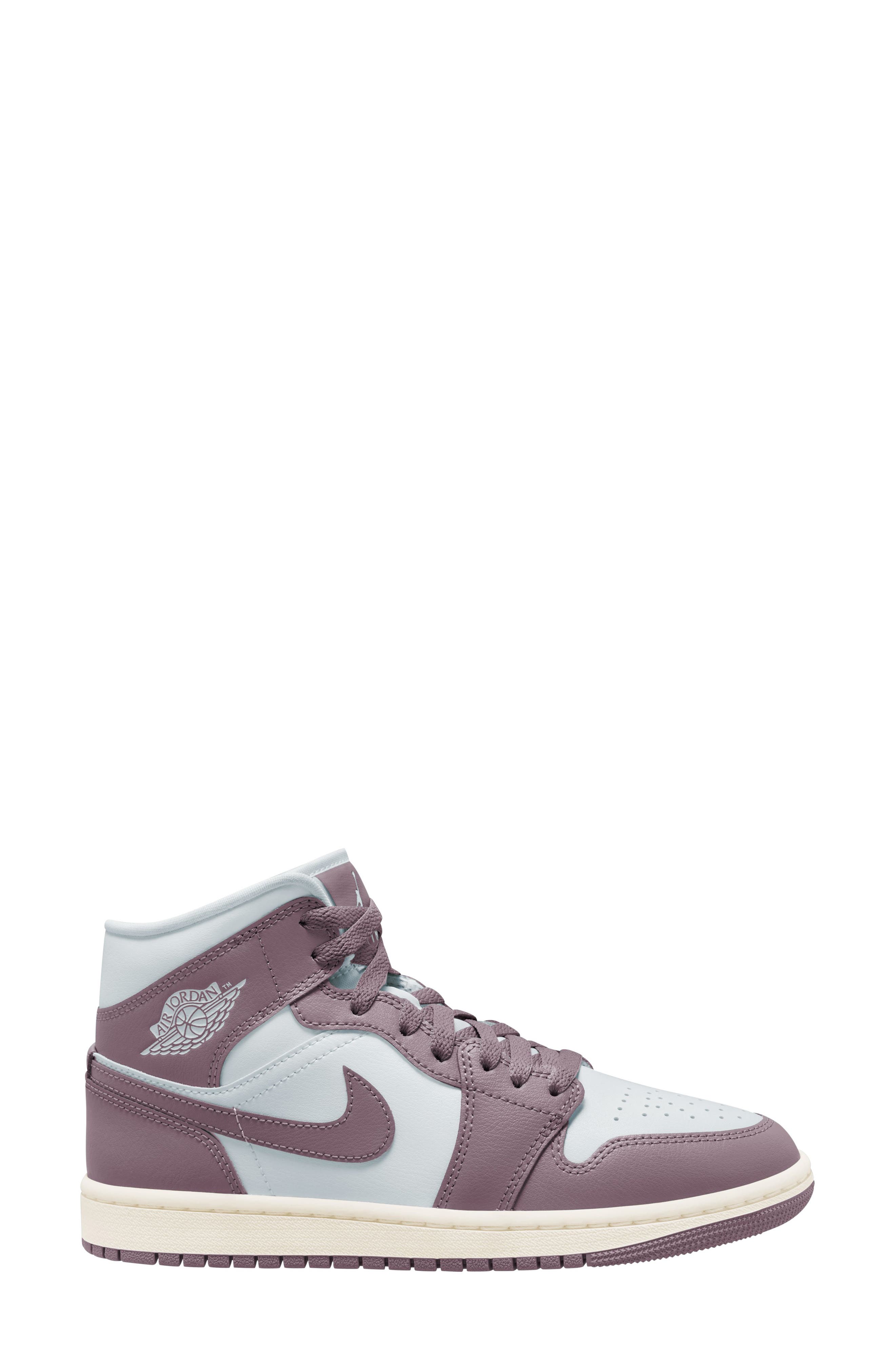 Jordan Air Jordan 1 Mid Sneaker