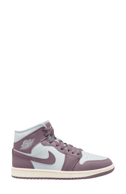 Air Jordan 1 Mid Sneaker (Women)