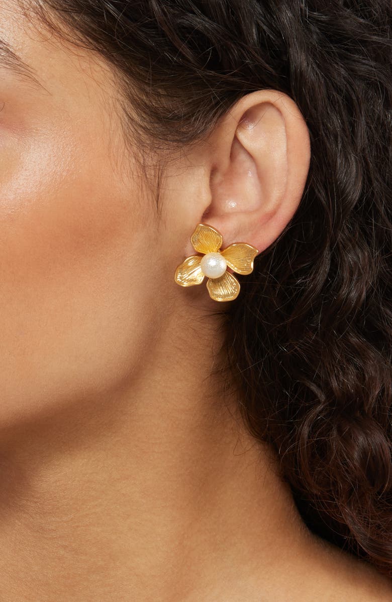 Kenneth Jay Lane Faux Pearl Flower Drop Earrings, Alternate, color, Gold