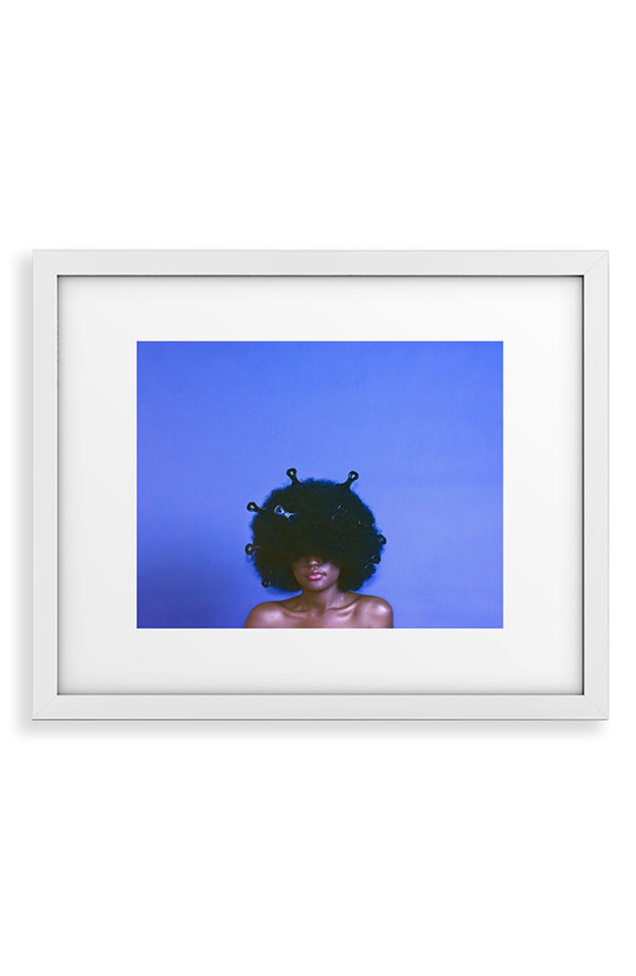 selected WHITE FRAME
