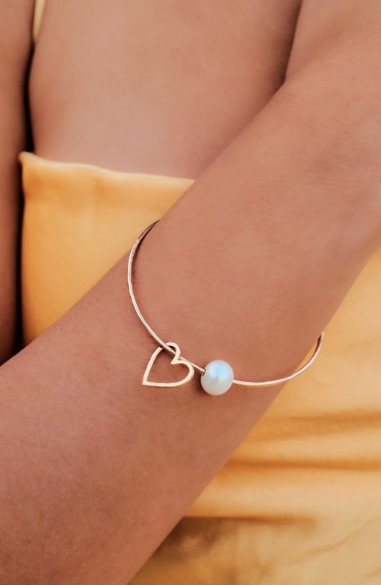 Kiara by Ki-Ele Freshwater Pearl & Heart Charm Bangle, Alternate, color, 