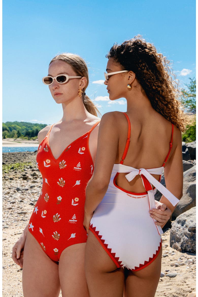 Red Coral Reversible V-Neck One-Piece Swimsuit, Alternate, color, Red