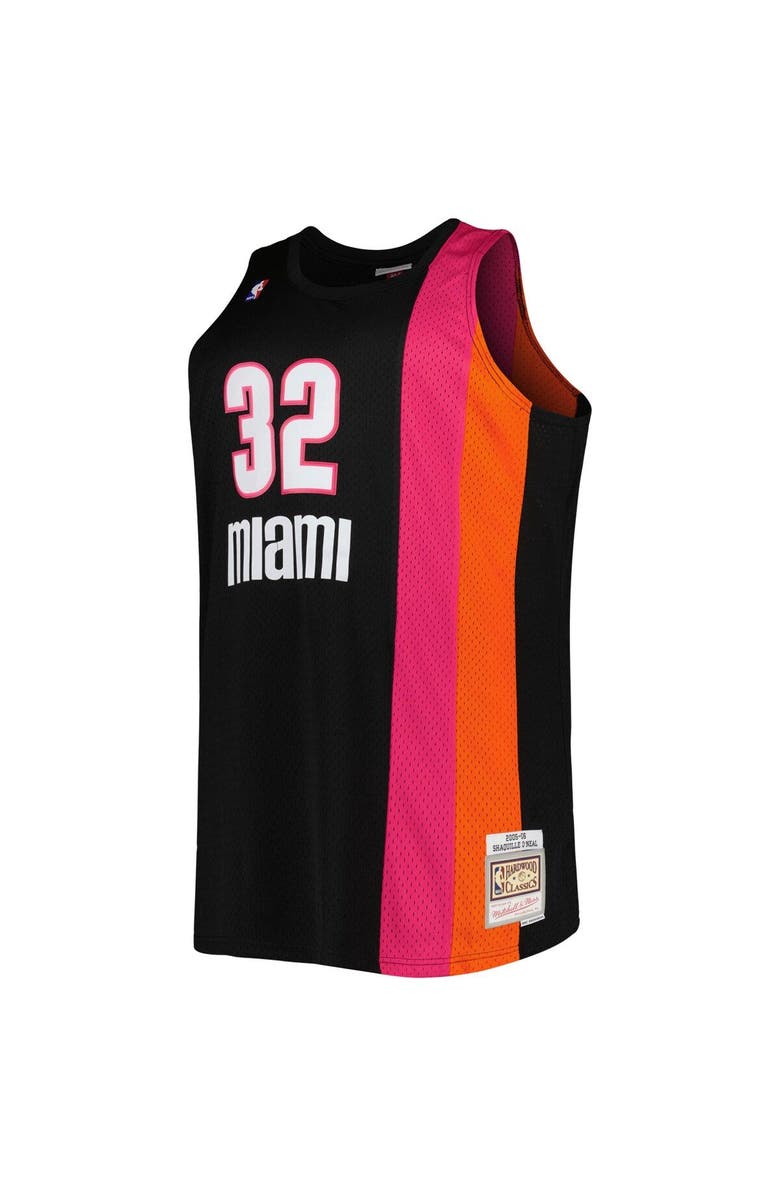 Mitchell & Ness Men's Mitchell & Ness Shaquille O'Neal Black Miami Heat Big & Tall Hardwood Classics 2005/06 Swingman Jersey, Alternate, color, Black
