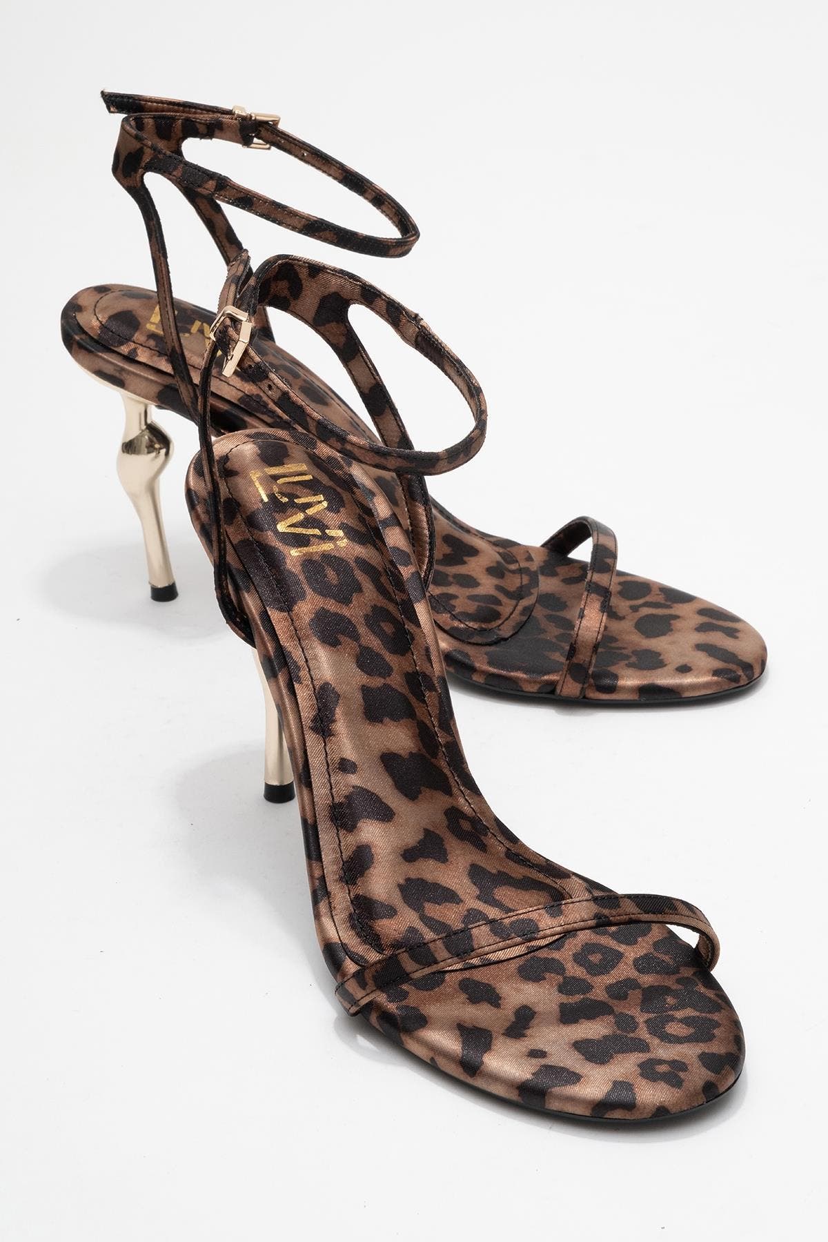 Prologue Shoes Jasmin Ankle Strap Stiletto Sandal, Main, color, 