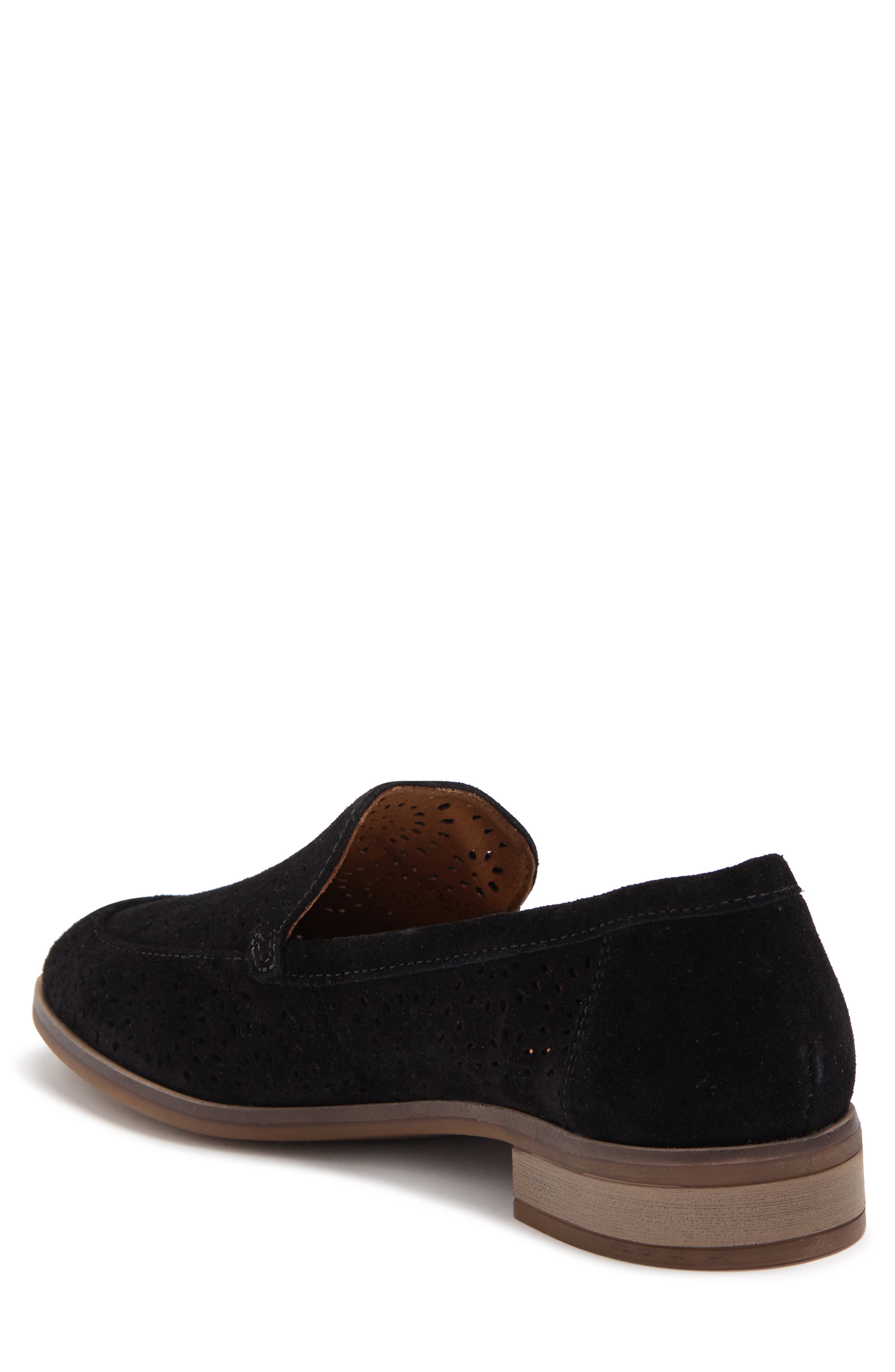Clarks<sup>®</sup> CLARKS Trish Loafer, Alternate, color, 