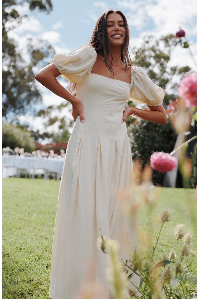 women's puff sleeve maxi dress Andrea and Leo A1336