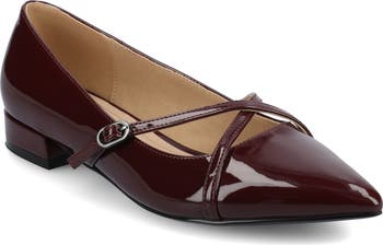 Camby Pointed Toe Flat